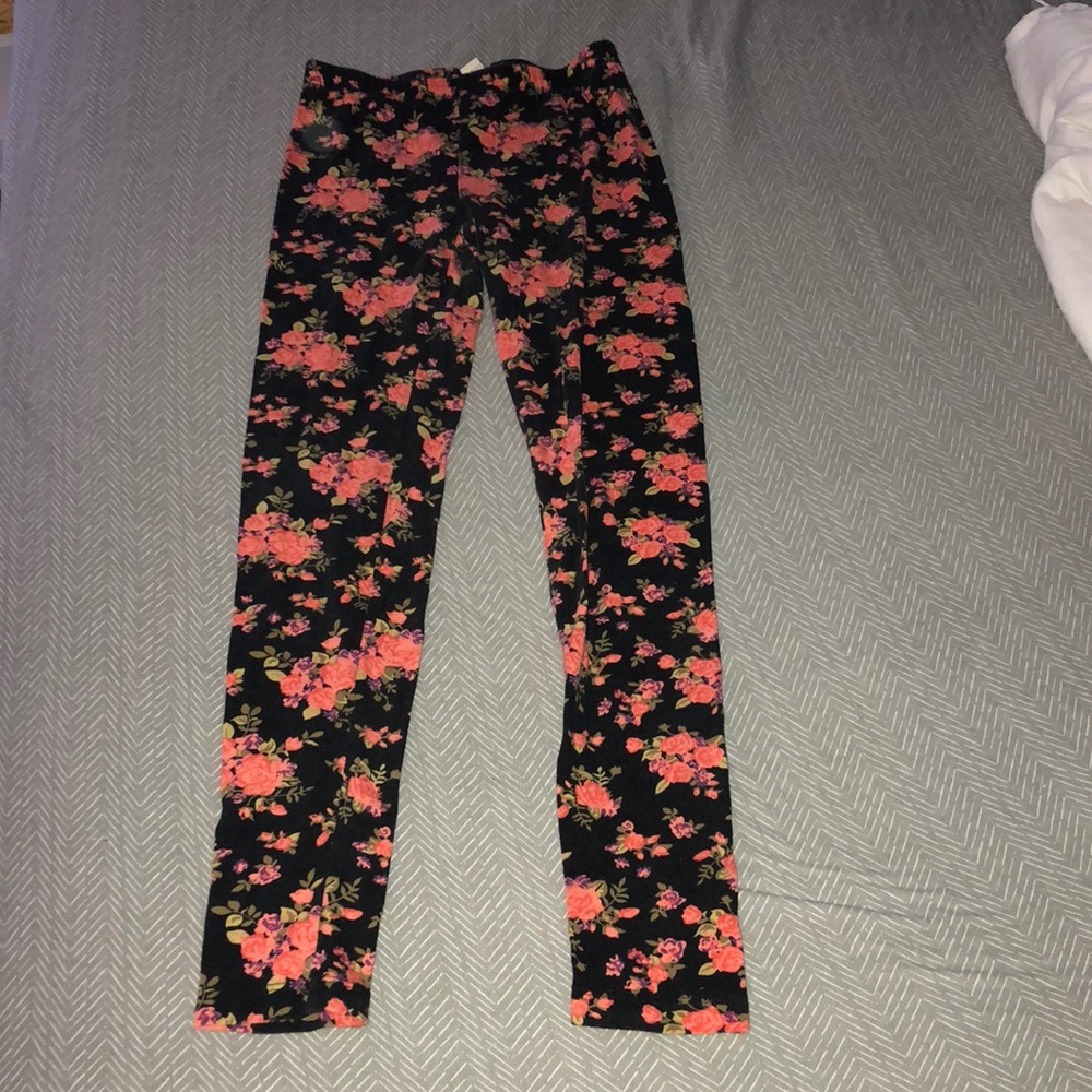 Floral Patterned Leggings